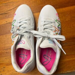 Skechers White and Pink Sneakers with Sporty Design